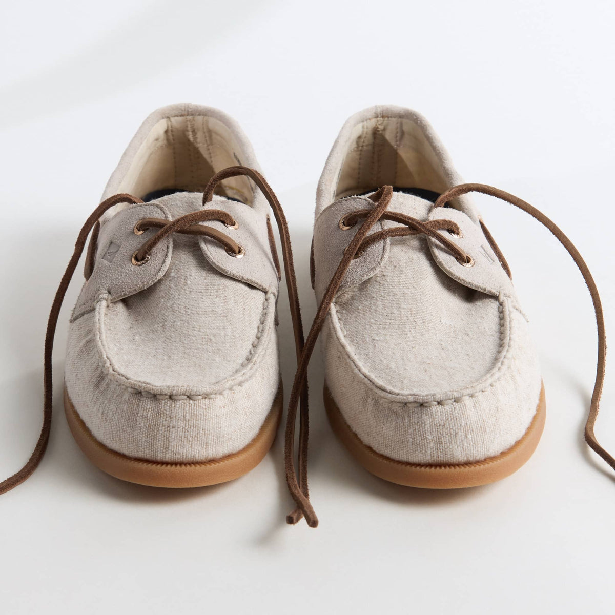 Authentic Original™ 2-Eye Boat Shoe Light Beige | Sperry