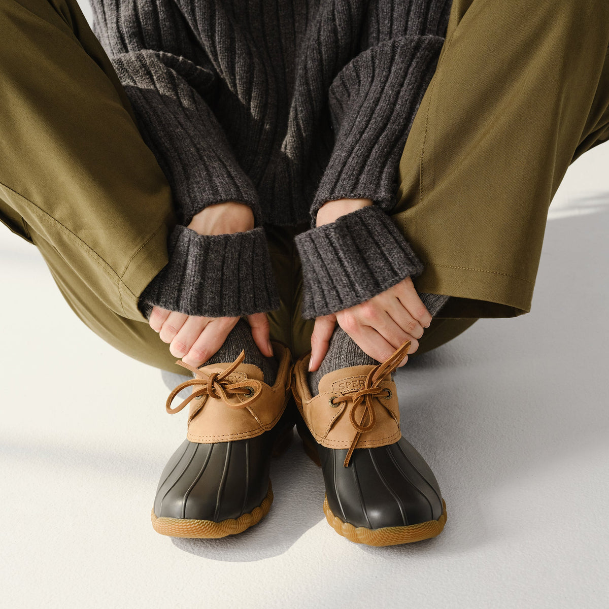 Saltwater™™ 1 Eye Duck Shoe Light Brown | Sperry