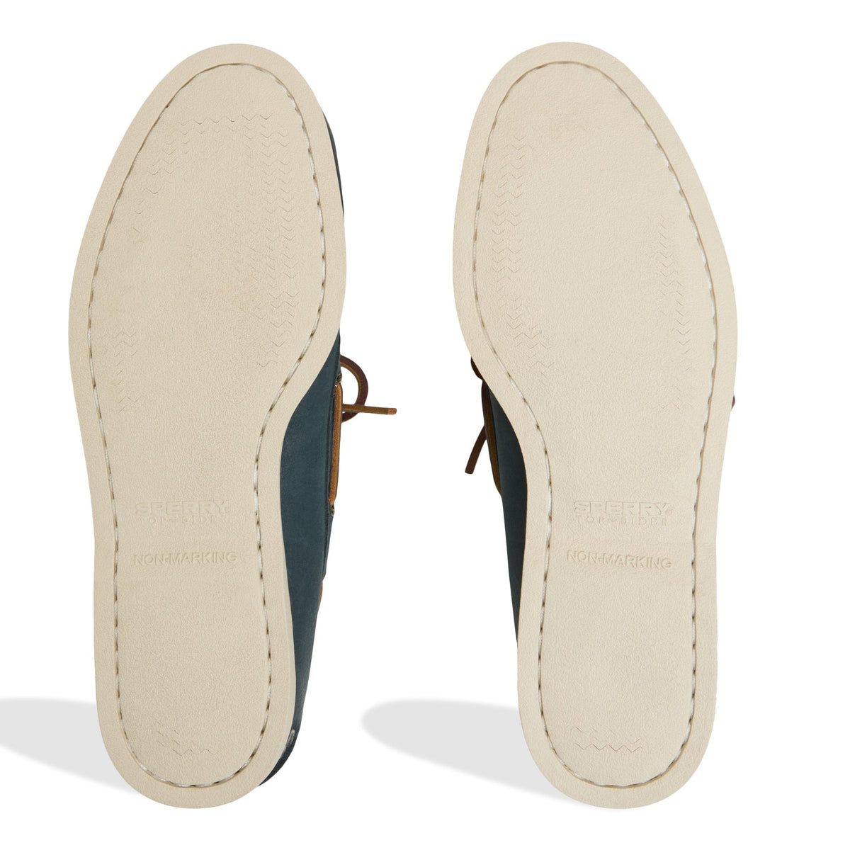 Gold Cup™ Authentic Original™ 2-Eye Boat Shoe - Navy | Sperry