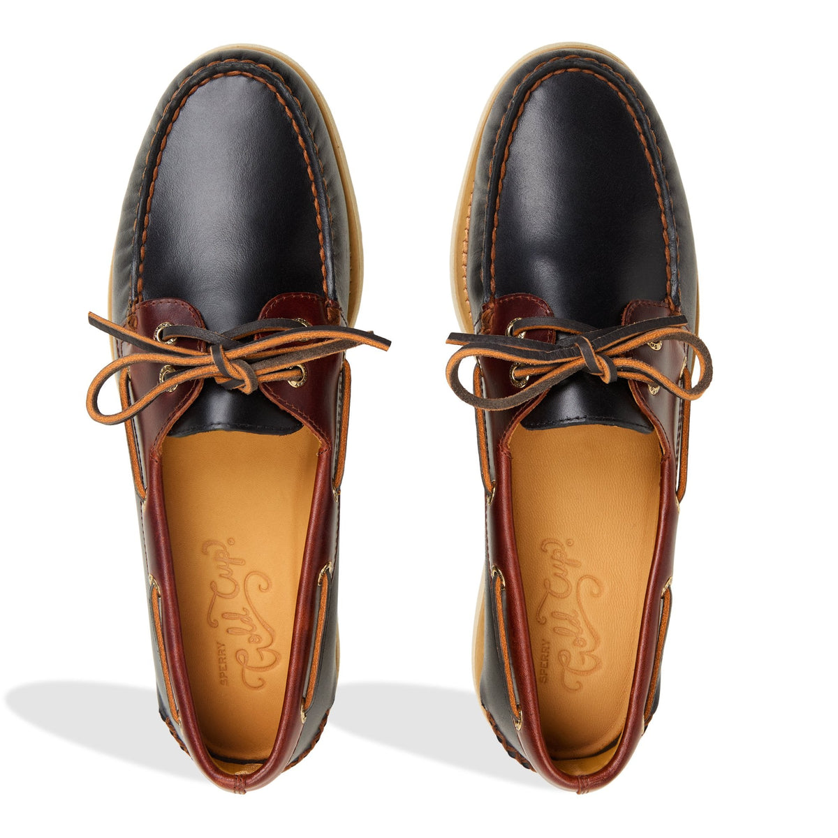 Gold Authentic Original™ 2-Eye Lite Boat Shoe Black Combo Men's Leather | Sperry
