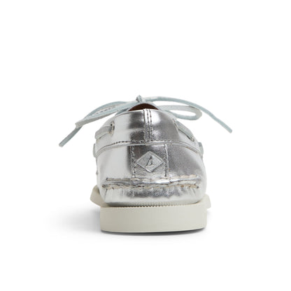 Authentic Original™ 2 Eye Boat Shoe Silver Women's Leather | Sperry