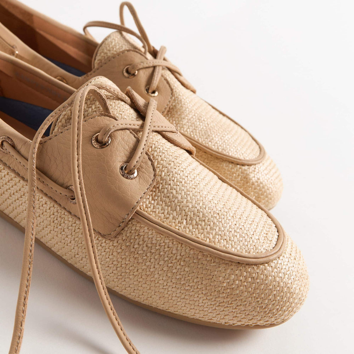 Slim Boat Shoe Natural | Sperry