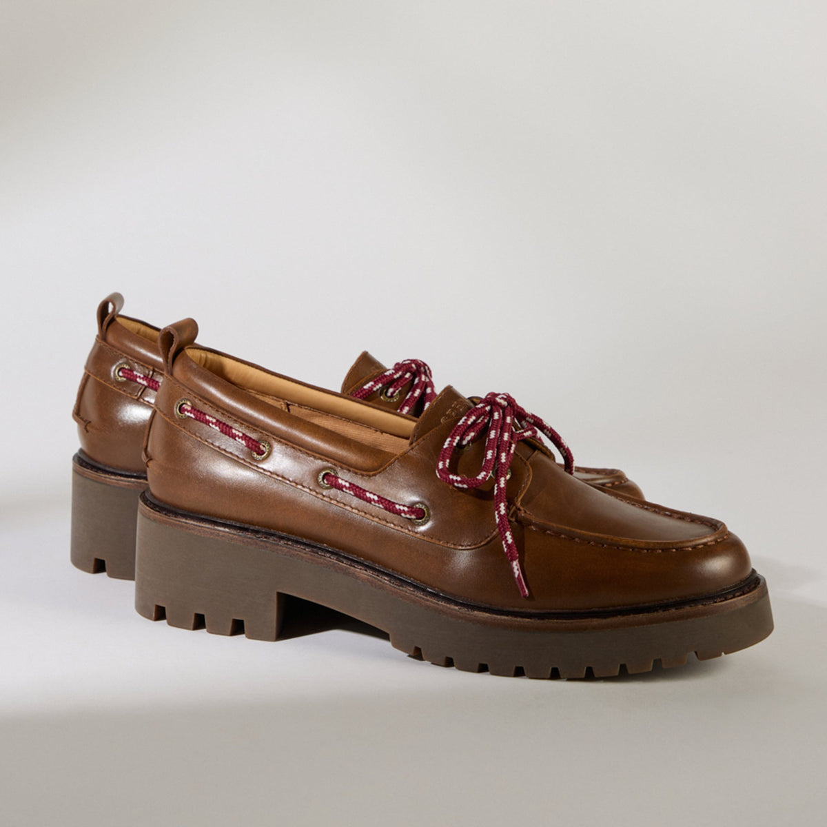 Authentic Original™ Lug 2-Eye Boat Shoe Brown | Sperry