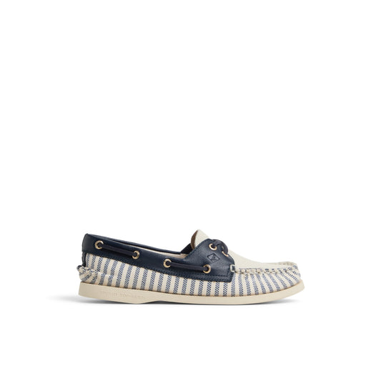 Authentic Original™ 2 Eye Boat Shoe White/Navy Women's Women | Sperry