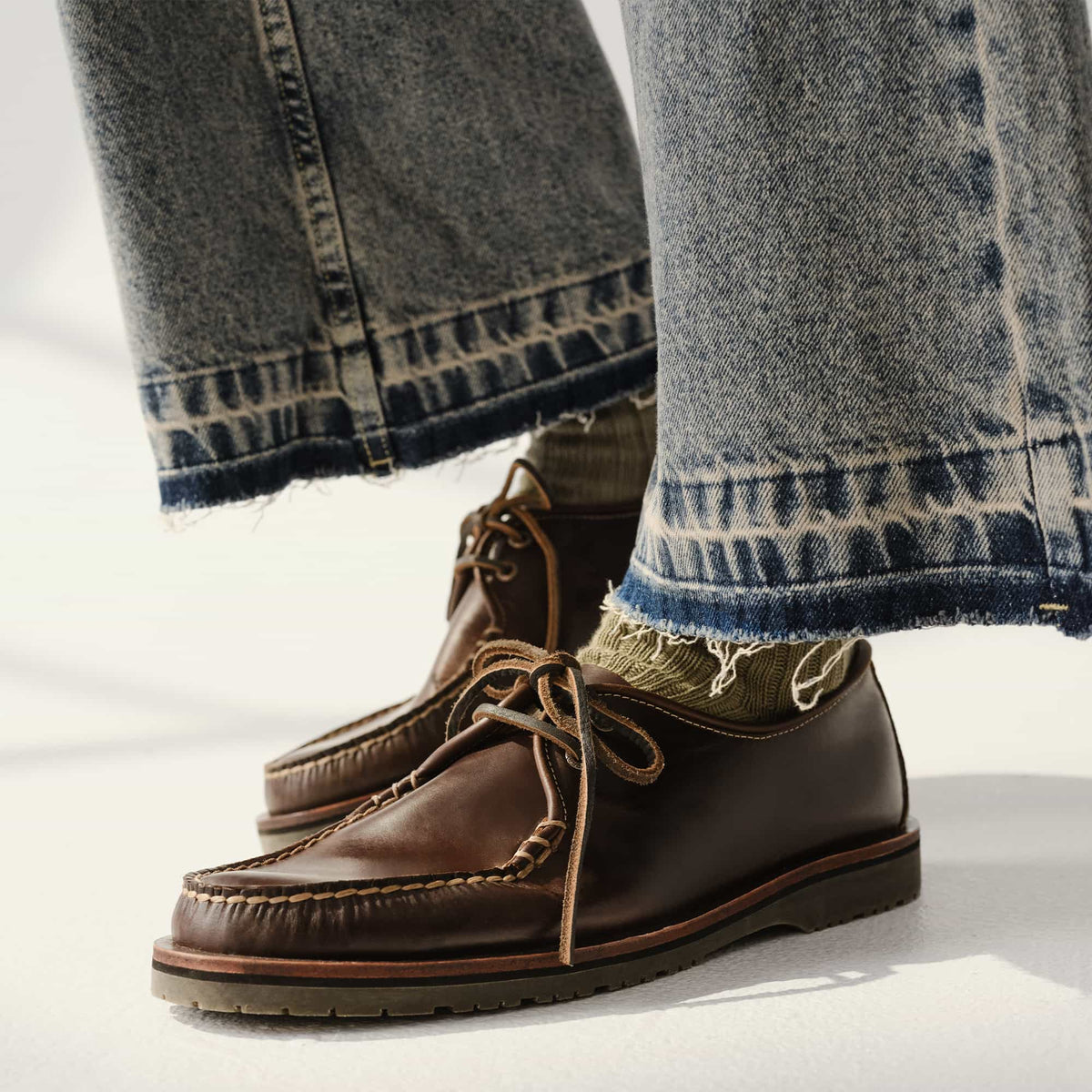 Authentic Original™ Mini Lug Captain's Oxford Amaretto | Sperry